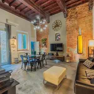 https://luxury-apartament-florence.it-tuscanyhotel.com